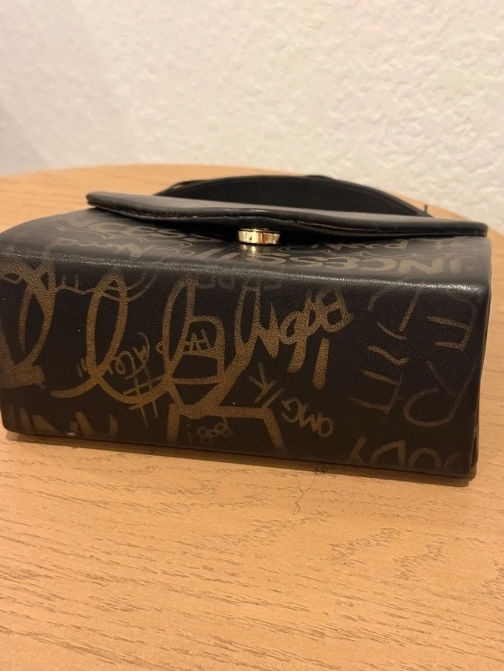 Bam Forever chic black